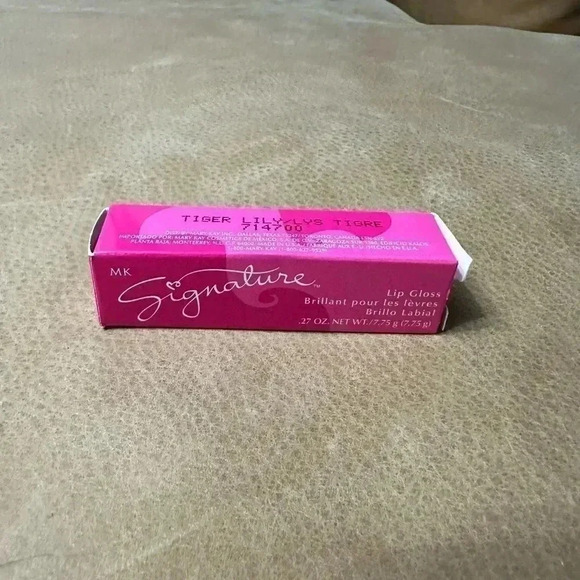 Mary Kay MK Signature Tiger Lily Lip Gloss Size .27 oz - Picture 2 of 2